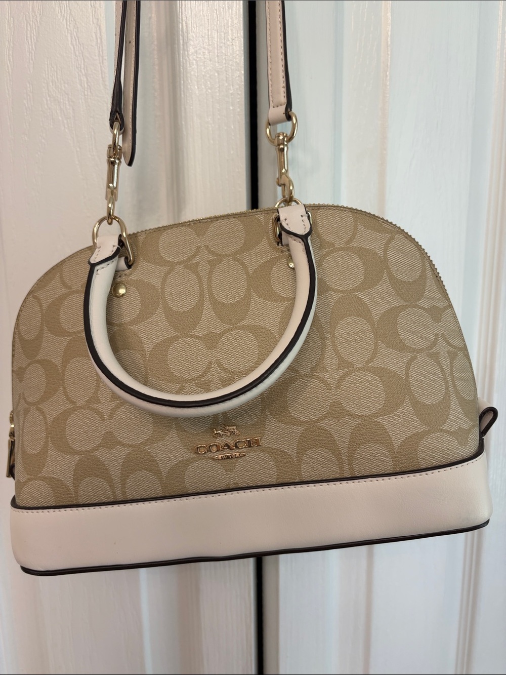 NWT Coach Mini Sierra Bag w/ White Leather